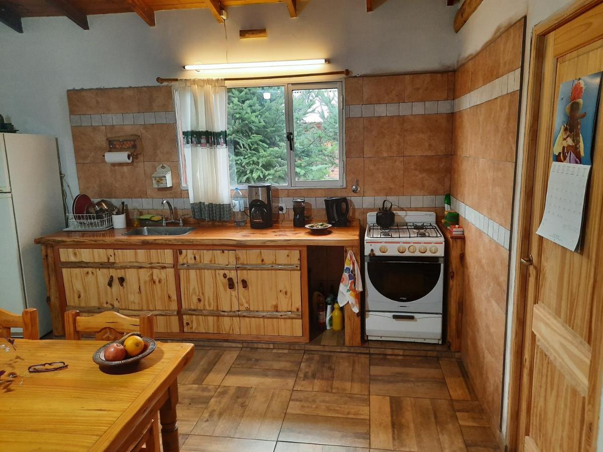 El Jarillal Chalet De Montana A Pasos Del Lago Lago Puelo Buitenkant foto